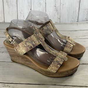 Donald J. Pliner Snakeskin Feldie Wedge Tstrap Sandal